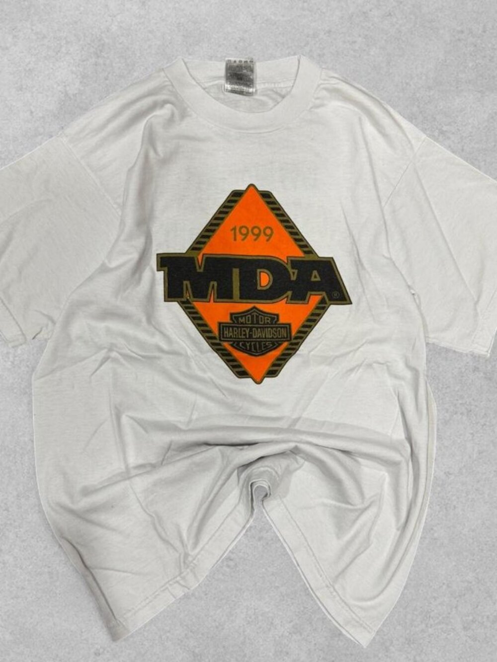 Vintage 1999 Harley Davidson White Graphic Tee